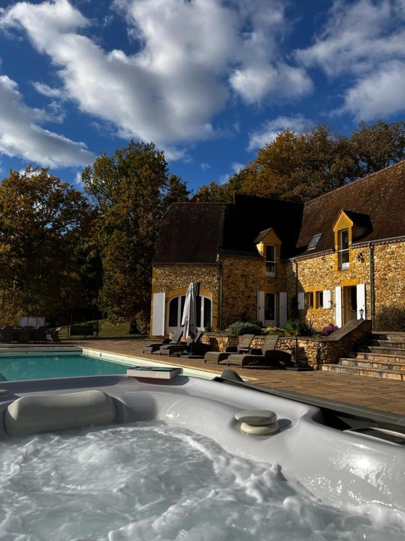 Luxury Chateau W. Pool & Hot Tub In Dordogne Beynac-et-Cazenac Εξωτερικό φωτογραφία