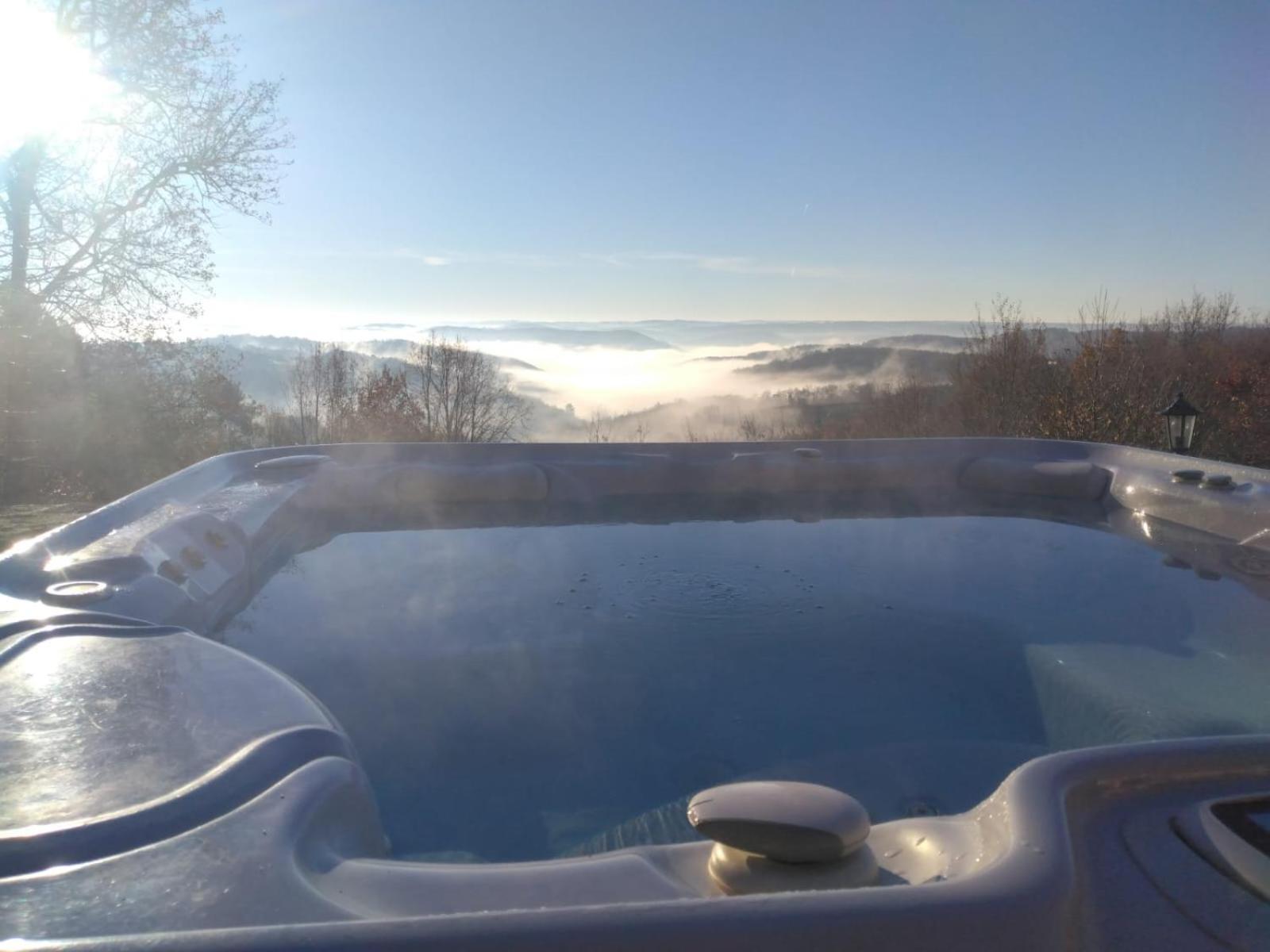 Luxury Chateau W. Pool & Hot Tub In Dordogne Beynac-et-Cazenac Εξωτερικό φωτογραφία